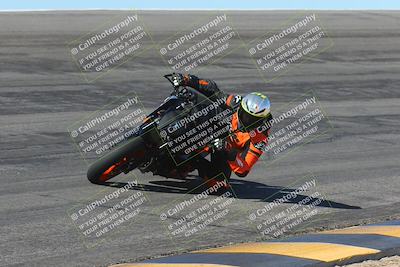 media/Mar-24-2025-Moto Forza (Mon) [[57ce5c5cff]]/1-Advanced Group/Session 2 (Bowl)/